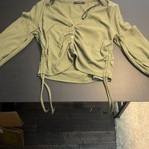 Green top cropped with sinching